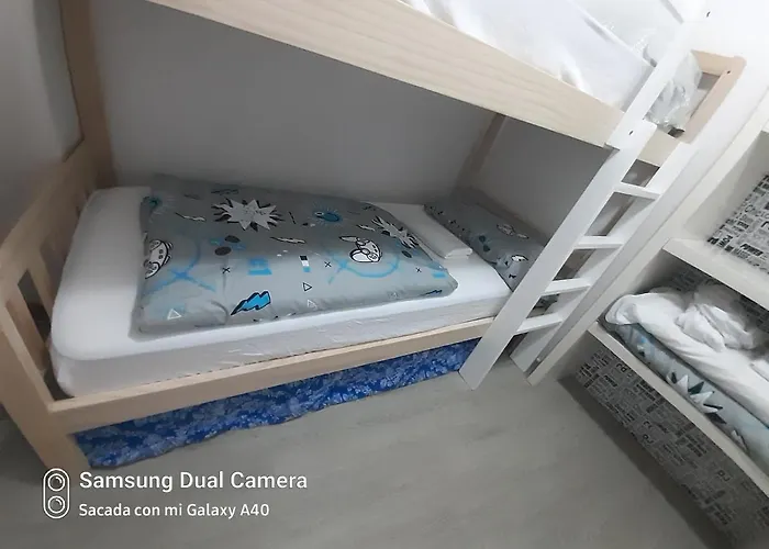 Moderno Y Centrico Apartamento En * Vigo